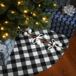 National Tree Company 48 in. General Store Collection Plaid Tree Skirt