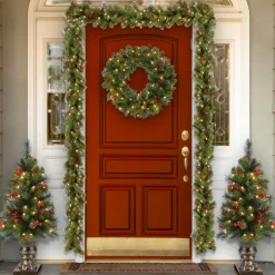 National Tree Company 24 in. Pre-Lit Crestwood Spruce Wreath with Clear Lights - Plug In