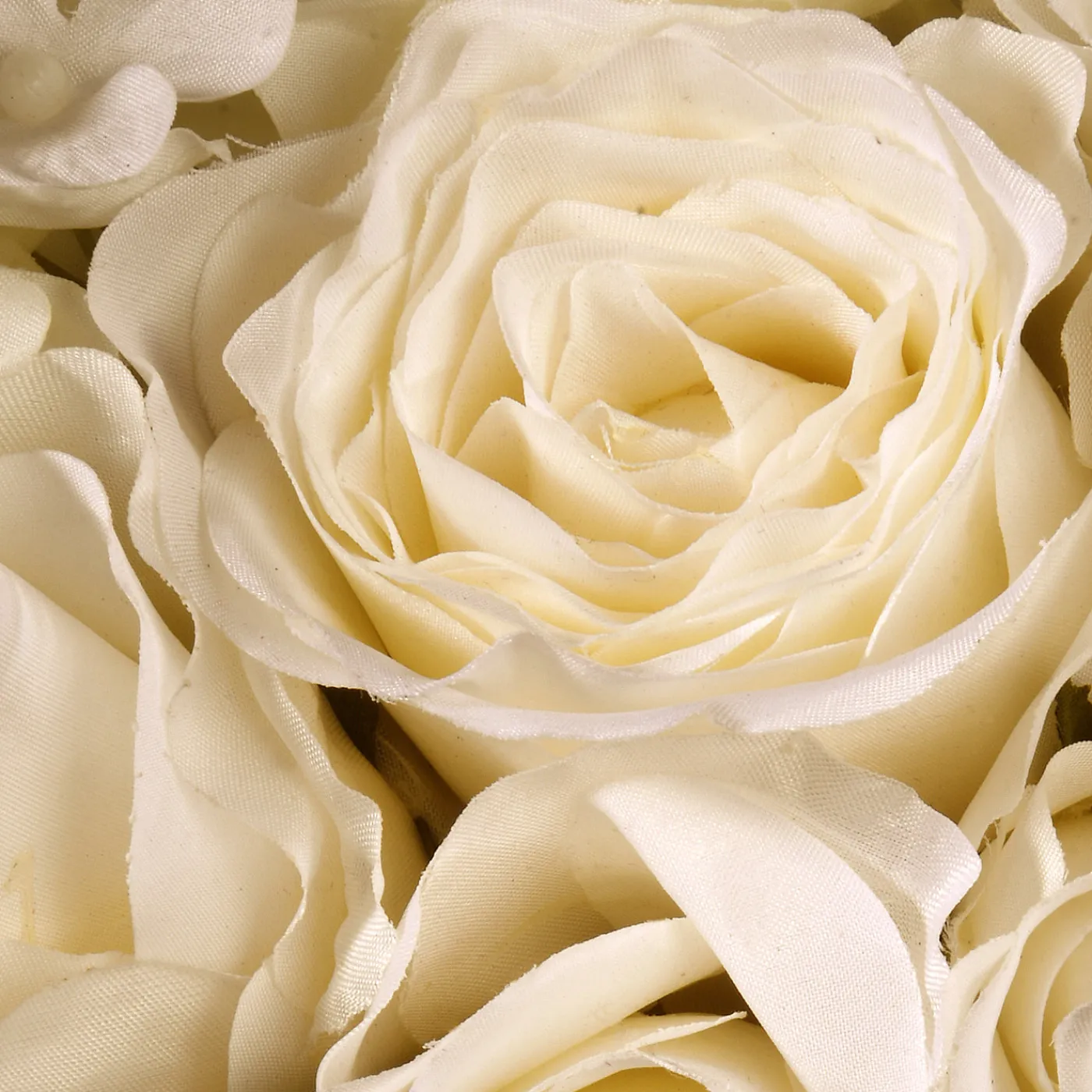 National Tree Company 18 in. Valentine's White Roses and Hydrangea Blooms Floral Wreath